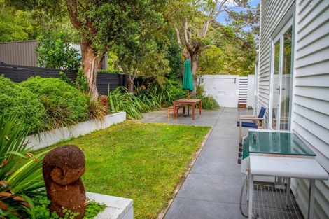 Photo of property in 171 Muritai Road, Eastbourne, Lower Hutt, 5013