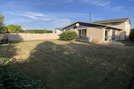 Photo of property in 55 Winters Road, Redwood, Christchurch, 8051