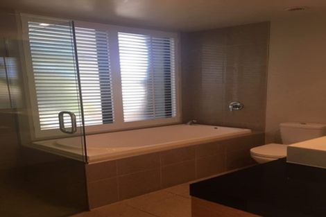 Photo of property in 4 Rannoch Drive, Jacks Point, Queenstown, 9371