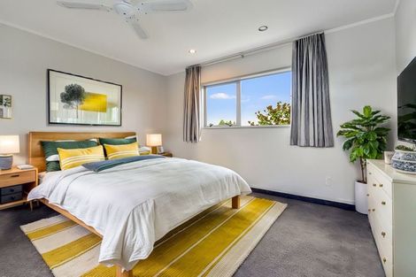 Photo of property in 30a Harrowfield Drive, Harrowfield, Hamilton, 3210