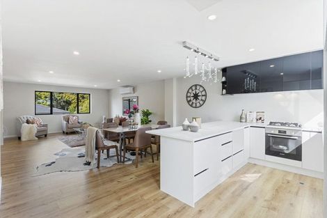 Photo of property in 2/273 Mount Albert Road, Wesley, Auckland, 1041