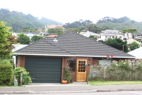 Photo of property in 32a Agra Crescent, Khandallah, Wellington, 6035