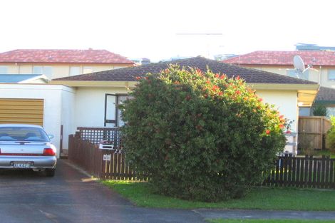 Photo of property in 28 Nukumea Common, Orewa, 0931