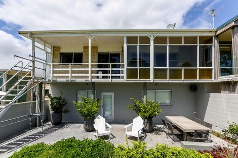 Photo of property in 4/6 Belt Road, Moturoa, New Plymouth, 4310