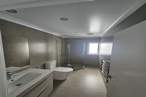 Photo of property in 12a Cooper Place, Papakura, 2110