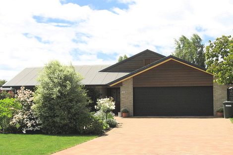 Photo of property in 10 Fairburn Place, Leamington, Cambridge, 3432