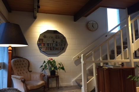 Photo of property in 12/10 Pitarua Street, Thorndon, Wellington, 6011