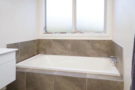 Photo of property in 16 Ferry Road, Woodend Beach, Kaiapoi, 7691