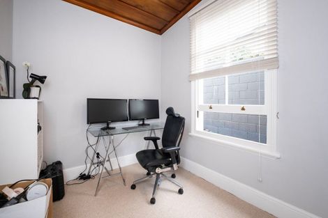 Photo of property in 9 Lincoln Road, Bluff Hill, Napier, 4110