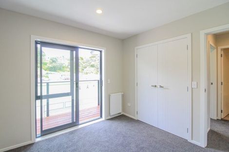 Photo of property in 4/7 Grays Road, Plimmerton, Porirua, 5026