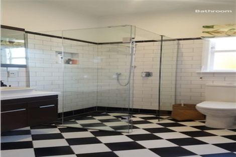 Photo of property in 3 Mckenzie Terrace, Carterton, 5713