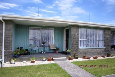 Photo of property in 4/64 Tasman Street, Greymouth, 7805