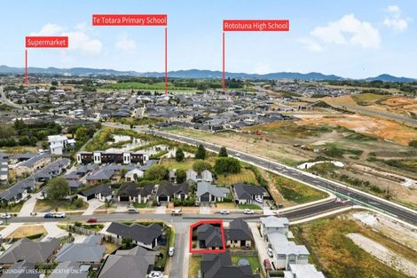 Photo of property in 18 Faber Place, Rototuna North, Hamilton, 3210