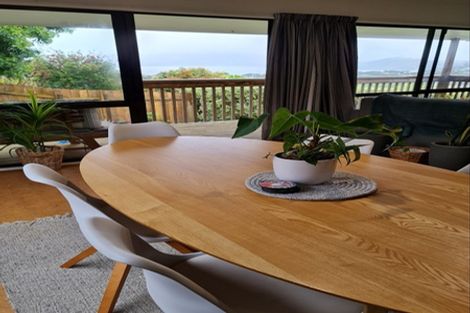 Photo of property in 37 Cable Bay Block Road, Cable Bay, 0420