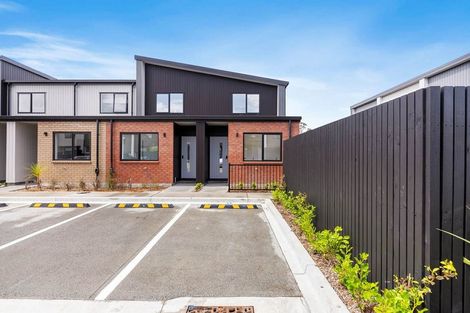 Photo of property in 6/470 West Coast Road, Glen Eden, Auckland, 0602
