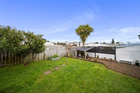 Photo of property in 47 Rosendale Avenue, Spotswood, New Plymouth, 4310