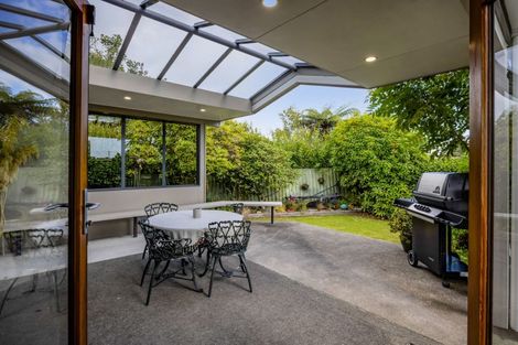 Photo of property in 485 Broadway, Stratford, 4393