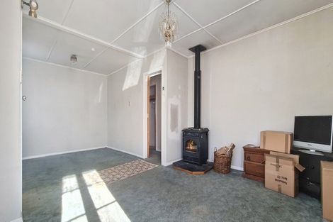 Photo of property in 6 Wilson Road, Hunterville, 4730