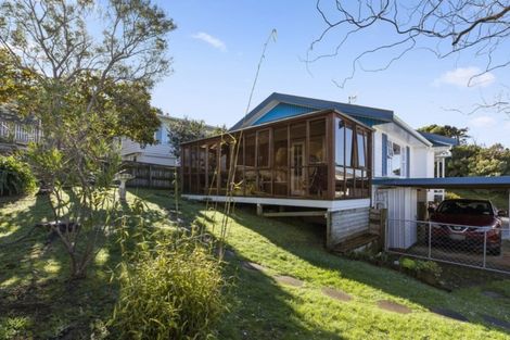 Photo of property in 71 Miromiro Road, Normandale, Lower Hutt, 5010