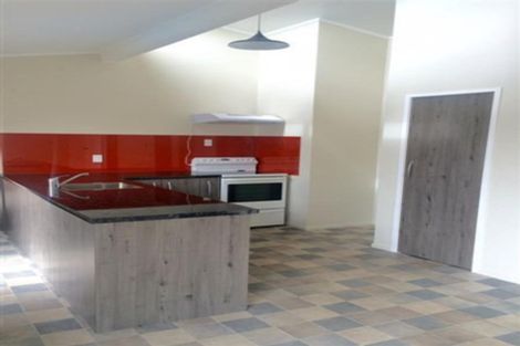 Photo of property in 19 Cottrell Place, Clendon Park, Auckland, 2103