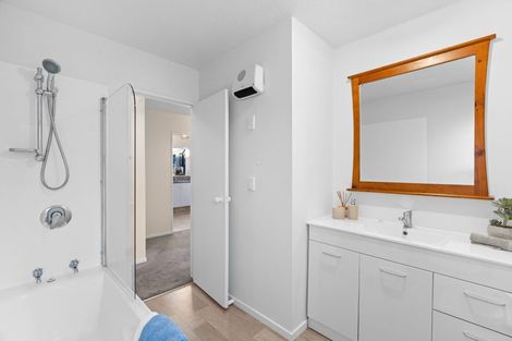 Photo of property in 3/16 Burdale Street, Riccarton, Christchurch, 8011