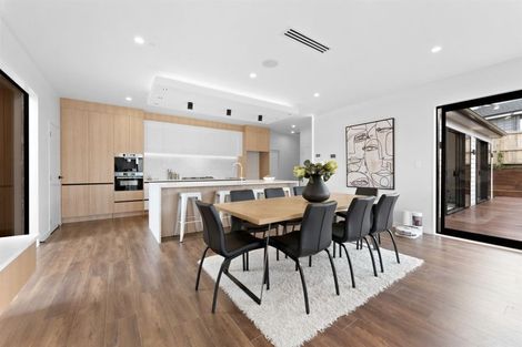 Photo of property in 50 Riverhead Point Drive, Riverhead, 0820