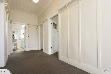 Photo of property in 272 Macandrew Road, Forbury, Dunedin, 9012