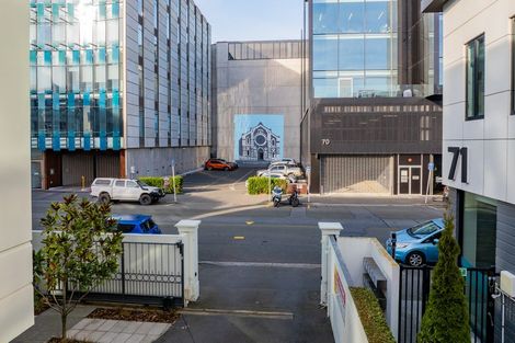Photo of property in Regent Courts, 2/75 Gloucester Street, Christchurch Central, Christchurch, 8013