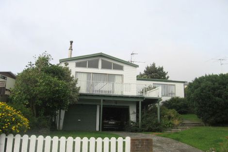 Photo of property in 123 Conclusion Street, Ascot Park, Porirua, 5024