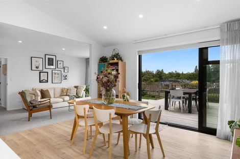 Photo of property in 1b Fairburn Place, Leamington, Cambridge, 3432