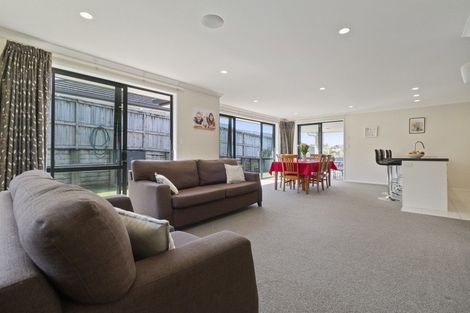 Photo of property in 14 Valley View, Bethlehem, Tauranga, 3110