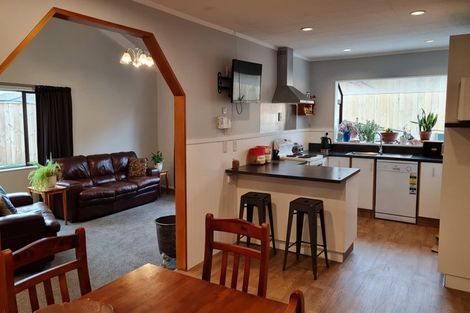 Photo of property in 67 Fraser Drive, Feilding, 4702
