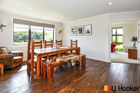 Photo of property in 14 Dame Nganeko Drive, Glenbrook, Waiuku, 2681