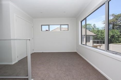 Photo of property in 17/19 Ruakiwi Road, Hamilton Lake, Hamilton, 3204