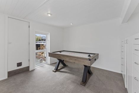 Photo of property in 9 Oak Street, Ebdentown, Upper Hutt, 5018