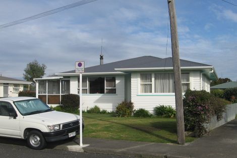 Photo of property in 115 Conway Street, Mayfair, Hastings, 4122