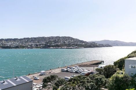 Photo of property in Shelley Bay Terraces, 3/61 Maupuia Road, Maupuia, Wellington, 6022