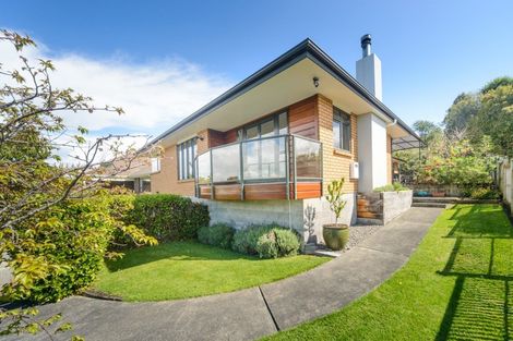 Photo of property in 2 Ranui Place, Feilding, 4702