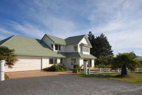 Photo of property in 47 Spicer Road, Cable Bay, 0420