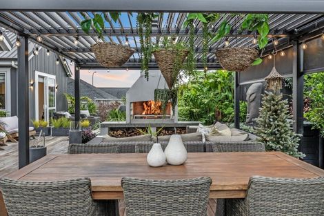 Photo of property in 61 Pitoitoi Drive, Riverhead, 0820