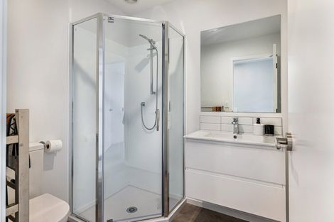 Photo of property in 2/28 Westgate Drive, Westgate, Auckland, 0614