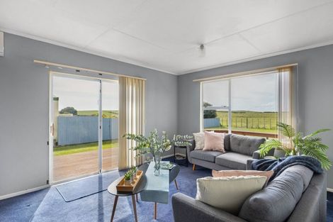 Photo of property in 20 King Street, Waitara, 4320