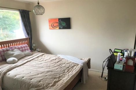 Photo of property in 2/17 Kerswill Place, Pakuranga, Auckland, 2010