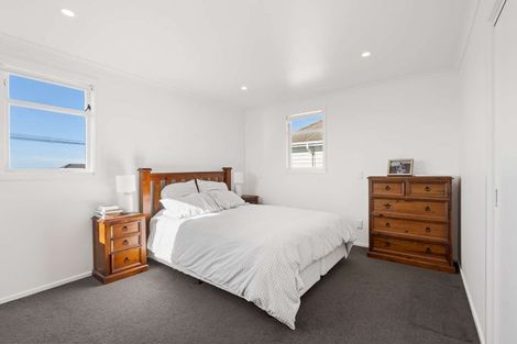 Photo of property in 16 Mclean Street, Oamaru North, Oamaru, 9400