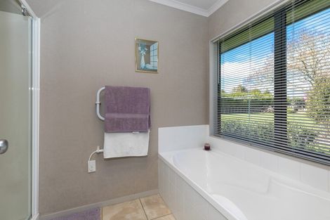 Photo of property in 23 Mangauika Road, Pirongia, Te Awamutu, 3876