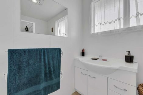 Photo of property in 25 Kapuni Street, Manaia, 4612