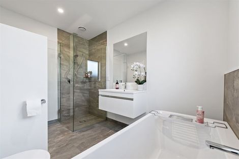 Photo of property in 11 Tulett Park Drive, Casebrook, Christchurch, 8051