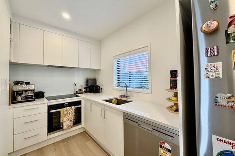 Photo of property in 8 Kotuitui Street, Manukau, Auckland, 2104