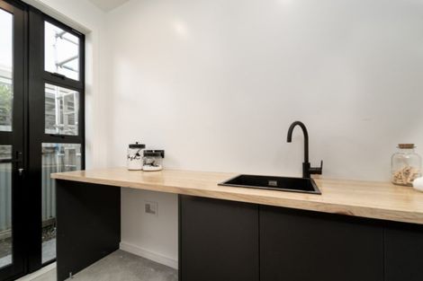 Photo of property in 52b Jellicoe Street, Greytown, 5712