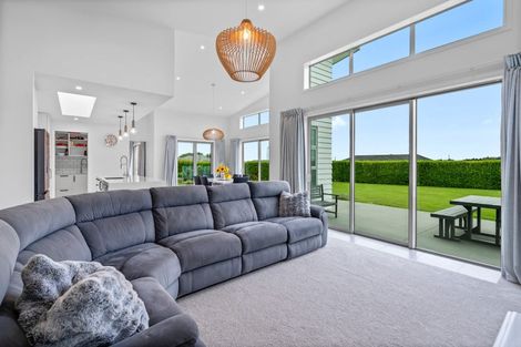 Photo of property in 11 Majestic Chance, Seaward Bush, Invercargill, 9812